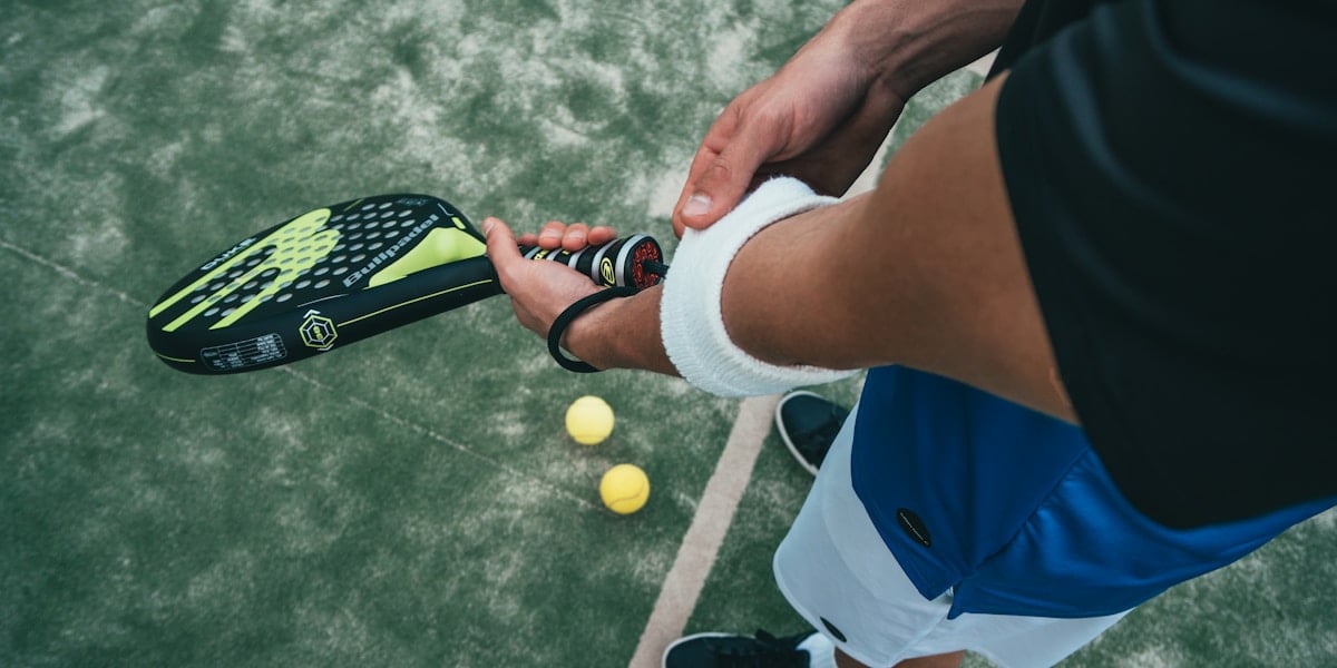 Choosing Your First Padel Racket: A Beginner’s Guide